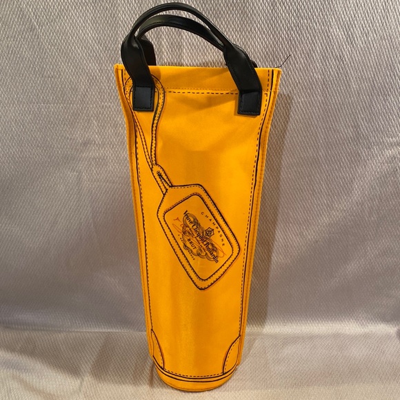 Veuve Clicquot Ponsardin champagne carrying bag with insulation - Picture 1 of 3